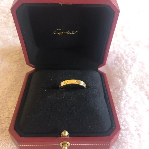 SOLD! Cartier 18K Yellow gold Love Ring! 59! Price is firm please! - Picture 2 of 8